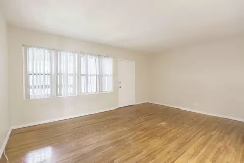 685 Kelton Ave, Los Angeles, CA 90024