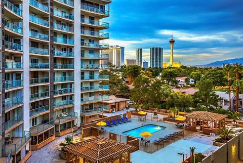 850 E Desert Inn Rd, Winchester, NV 89109