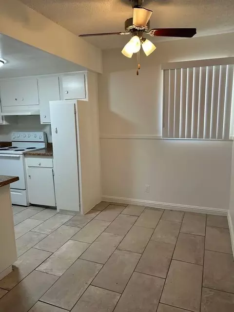 3801 Hazelwood St, Las Vegas, NV 89119