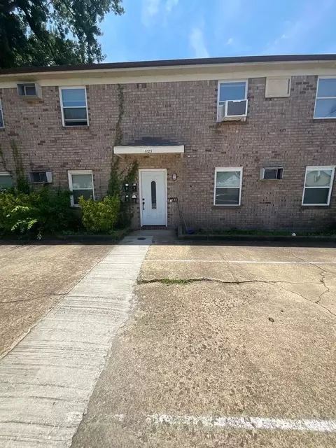 1125 Meads Rd, Norfolk, VA 23505
