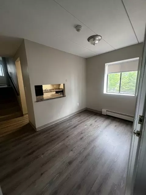 11 Bartley St, Wakefield, MA 01880