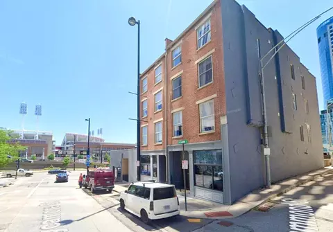 309 Sycamore St, Cincinnati, OH 45202