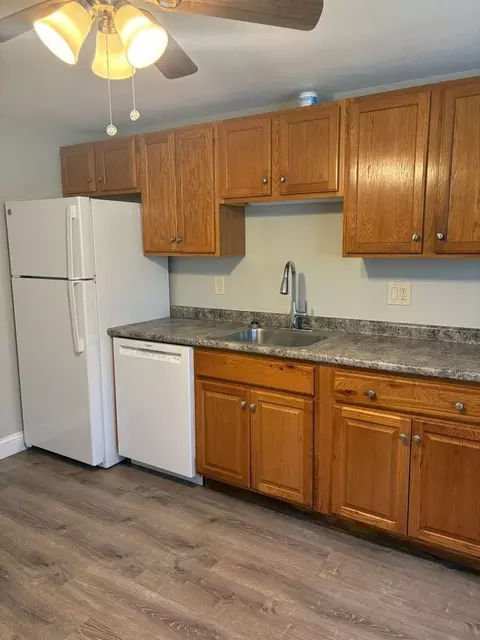 83 7579 83 South Rd, Londonderry, NH 03053