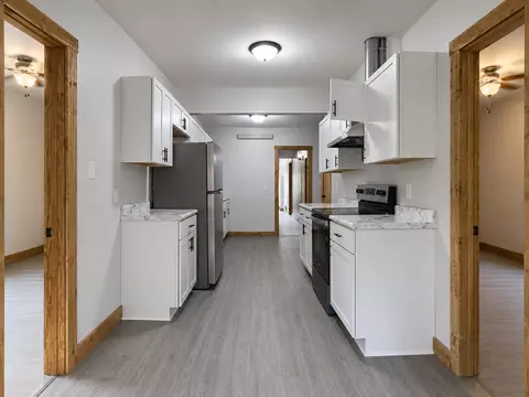 317 Earl St, Eau Claire, WI 54701