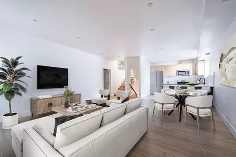 13461 Beach Ave, Marina Del Rey, CA 90292