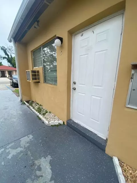361 Sharar Ave, Opa Locka, FL 33054