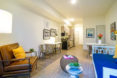 4025 Stone Way N, Seattle, WA 98103