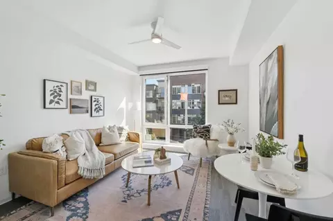 300 W Republican St, Seattle, WA 98119