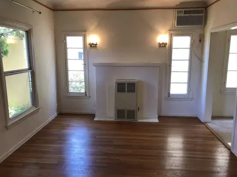 264 S Reeves Dr, Beverly Hills, CA 90212