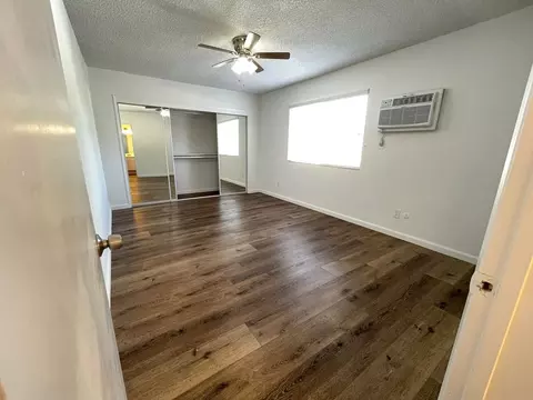 15925 Victory Blvd, Los Angeles, CA 91406 photo 40