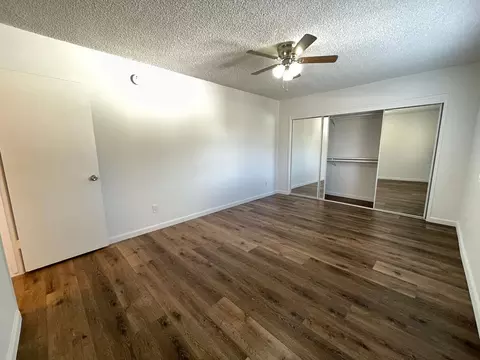 15925 Victory Blvd, Los Angeles, CA 91406 photo 43