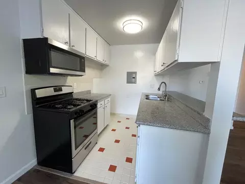 15925 Victory Blvd, Los Angeles, CA 91406 photo 27