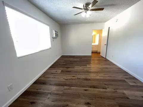 15925 Victory Blvd, Los Angeles, CA 91406 photo 41