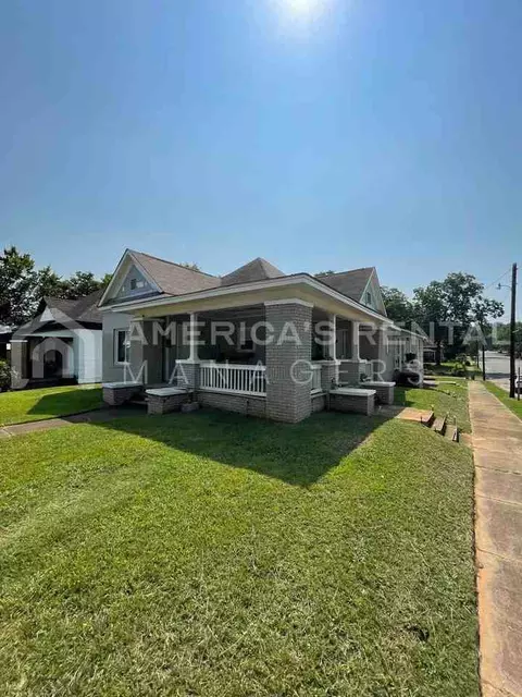1701 Berkley Ave, Bessemer, AL 35020