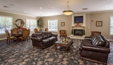 232 W Gilbert St, Hampton, VA 23669 photo 5