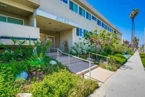 4045 Stevely Ave, Los Angeles, CA 90008