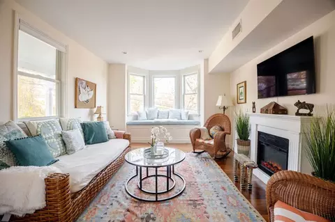 3 Woodland Dr, Greenwich, CT 06830