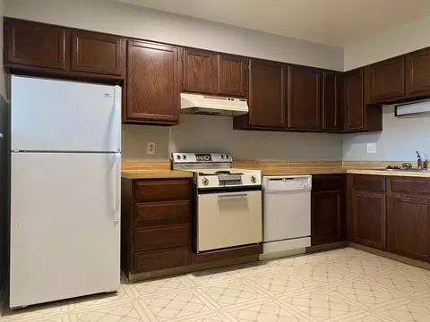 4715 E 13th St, Cheyenne, WY 82001