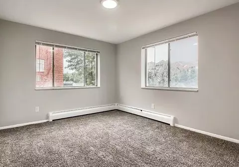 560 Dayton St, Aurora, CO 80010