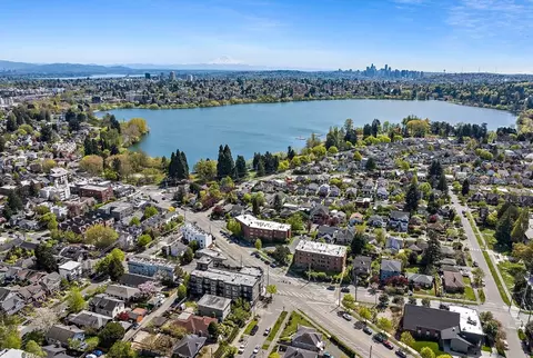 1400 N 80th St, Seattle, WA 98103 photo 8