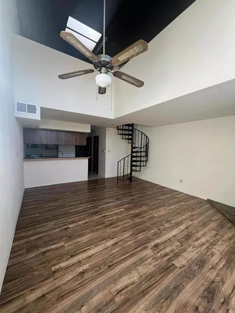 5809 Zia Rd NE, Albuquerque, NM 87108