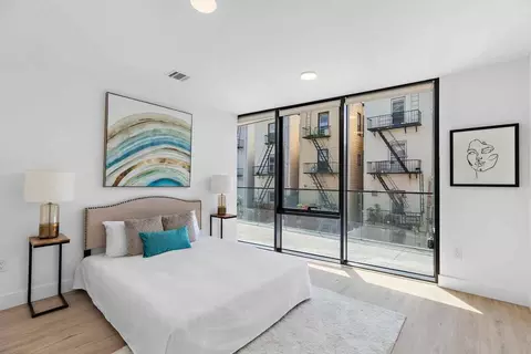 231 Hackensack Plank Rd, Weehawken, NJ 07086