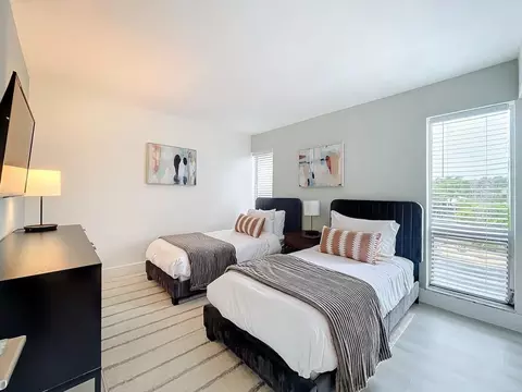 1401 SE 15th St, Fort Lauderdale, FL 33316