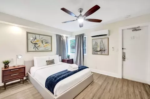3020 Seville St, Fort Lauderdale, FL 33304