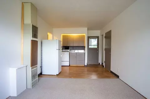 5802 SE Belmont St, Portland, OR 97215
