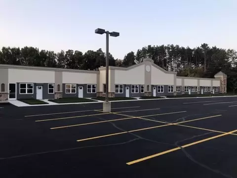 198 E 82nd St, Newaygo, MI 49337