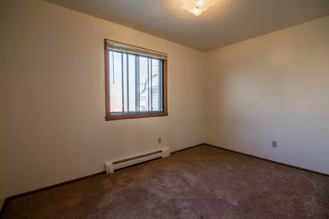 1124 5th Ave SE, Devils Lake, ND 58301 photo 28