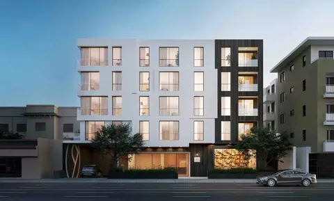 13716 Victory Blvd, Van Nuys, CA 91401