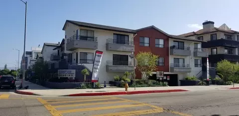 9151 Darby Ave, Los Angeles, CA 91325