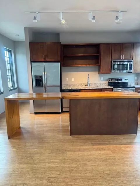 3000 Falls Rd, Baltimore, MD 21211