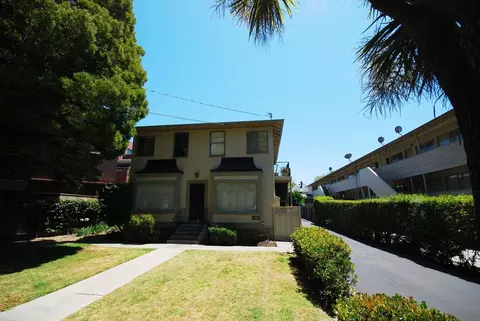 1209 Bellevue Ave, Burlingame, CA 94010