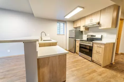 3230 SW Avalon Way, Seattle, WA 98126
