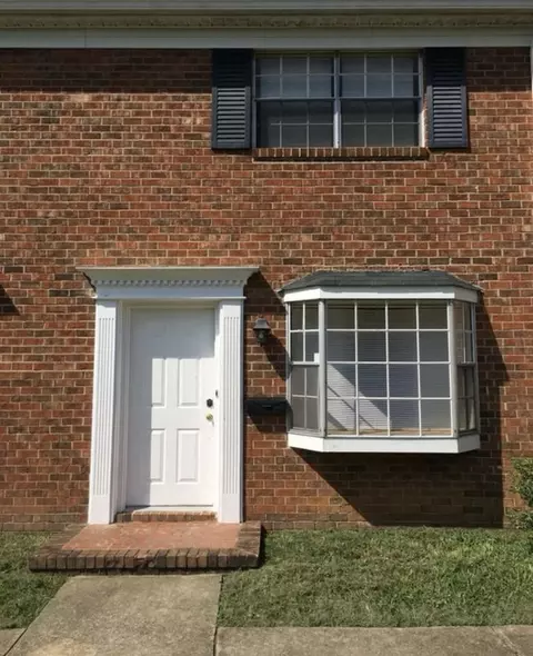1723 E Cone Blvd, Greensboro, NC 27405