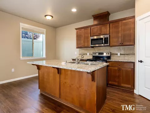 7600 NE 31st Cir, Vancouver, WA 98662