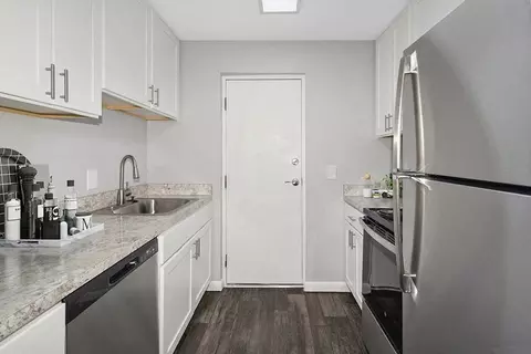 45 Wheeler Cir, Stoughton, MA 02072 photo 5