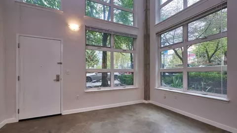 301 Minor Ave N, Seattle, WA 98109 photo 15