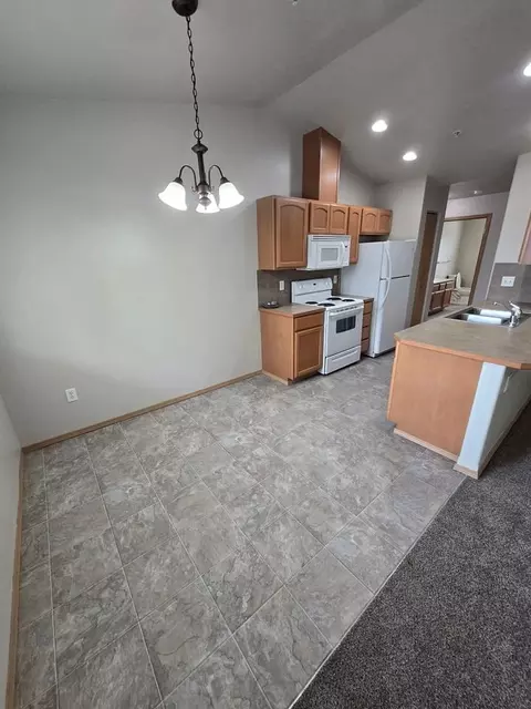 Twin Pines Apartments, Spokane Valley, WA 99216