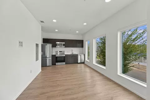 1919 9th Ave N, Nashville, TN 37208