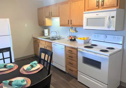 108 5th Ave NW, Altoona, IA 50009