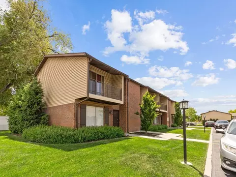 4574 S 700 E, Millcreek, UT 84107