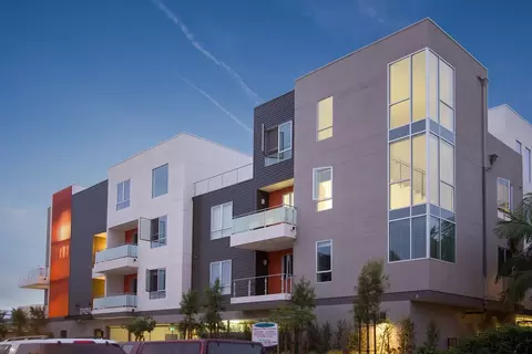 11929 Courtleigh Dr, Los Angeles, CA 90066