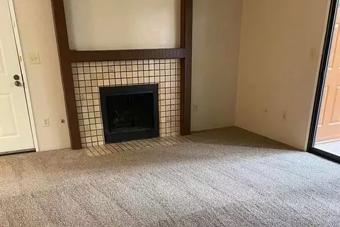 8001 Westfield Rd, Bakersfield, CA 93309