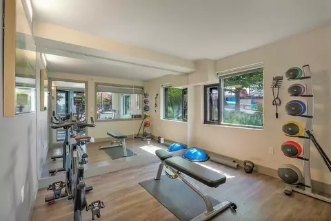600 Elliott Ave W, Seattle, WA 98119 photo 5