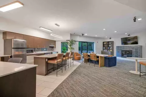 600 Elliott Ave W, Seattle, WA 98119 photo 20