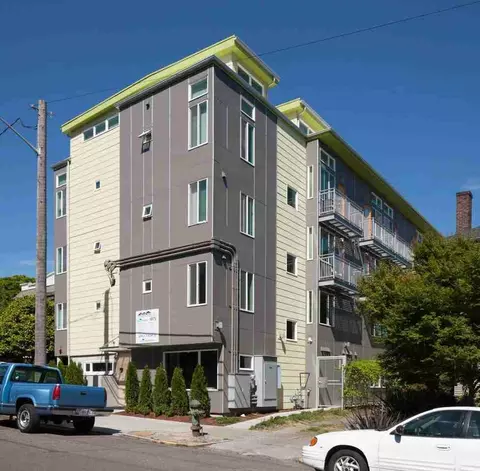 3642 Woodland Park Ave N, Seattle, WA 98103