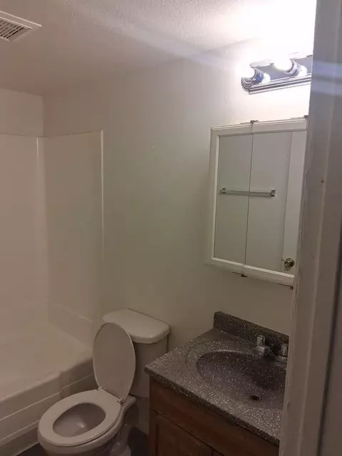 7050 N 27th Ave, Phoenix, AZ 85051 photo 8